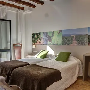 Guest house Agrobotiga 7 De Ribera
